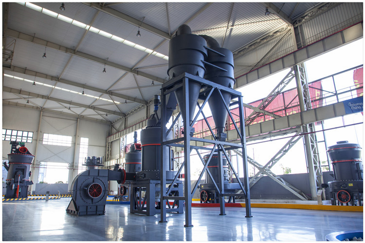 小型超細(xì)微粉磨能磨到多少目，SCM800超細(xì)磨多少錢一臺(tái)